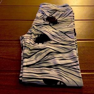 LuLaRoe Leggings OS 🕷🤍